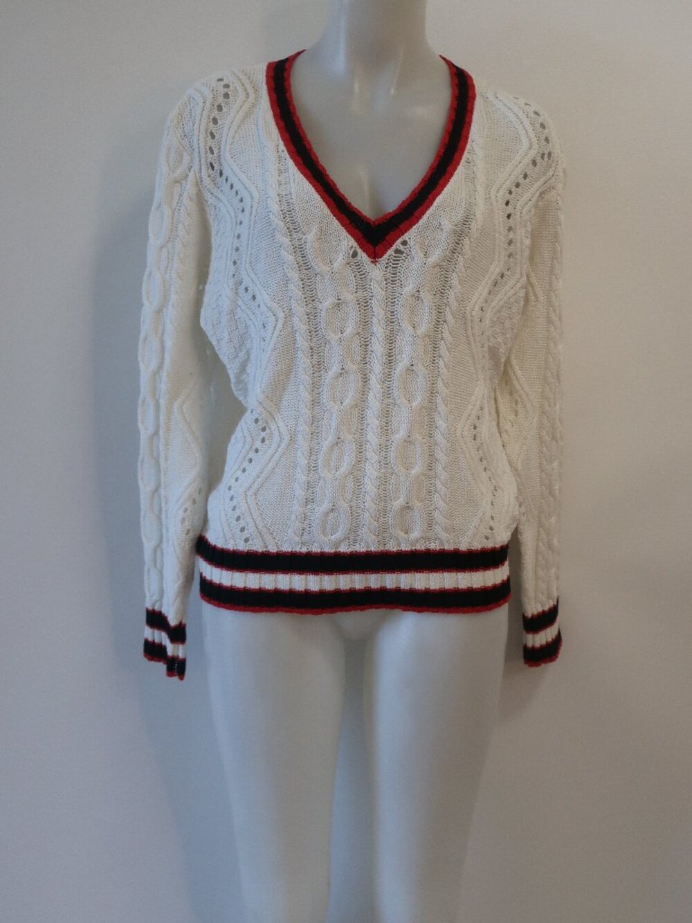 Womens 27 Miles White, Red, Black Open Knit V-Neck Sweater M